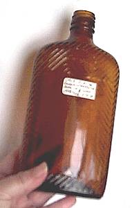 Bottle(s)/One Pint Size Amber Bottle W/Incised Design Detail