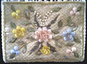 Purse/Straw White W/Plastic Flower Decorative Panel/Beach Bag Stlye