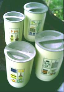 Kitchen Ware/Circa 1960's Set of 4 Plastic Canisters W/Decal (transfer)Decoration