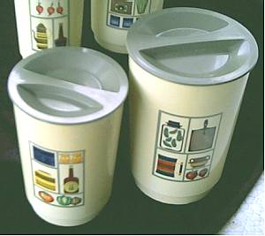 Kitchen Ware/Circa 1960's Set of 4 Plastic Canisters W/Decal (transfer)Decoration