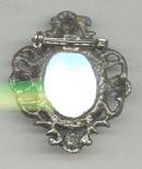 Brooch/Unsigned Ornate W/Lg. Mirroed Stone