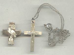 Religious/Tourist Souvenirs/Cross Pin W/Dove & Jeruselum Cross