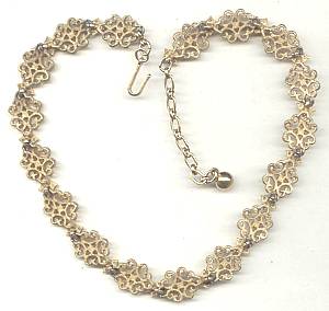 Necklace/Choker/Designer AVON GT Geometric Fillagree