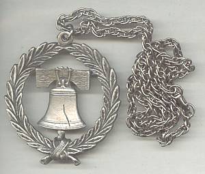 Necklace/Designer/RAFAELIAN Cranston,RI/Pewtwe Color Metal Wreth W?Liberty Bell