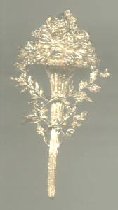 Brooch/Contemporary/Heavy Gold Plated Floral Bouquet With Foliate Accents