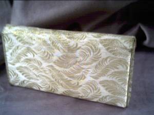 Purse/Evening/Clutch/Cream Fabric W/Gold Thread Leaves