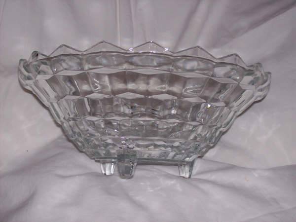 Glass/Large Serving Bowl/American Whitehall by Indiana Glass Co.