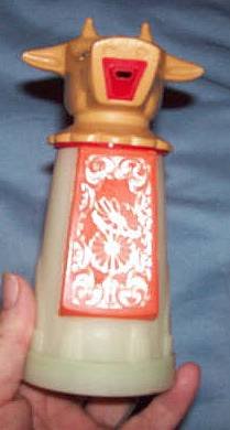 Kitchen Ware/Whirley Industries, Inc. Cow Creamer