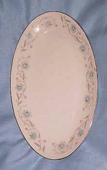 Porcelain/Small Oval Plate/Japan