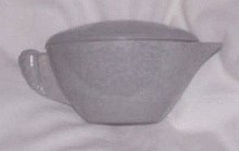 Kitchenwre/Gray Melmac Lidded Creamer