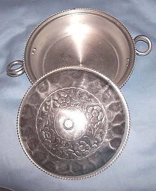 Kitchenware/Small Round Lided Aluminum Bowl/Royal Sealy Japan