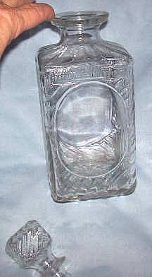 Glass/Old Mr. Boston Liquor Decanter Square With Molded Swirls