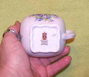 Porcelain Schumann Auzberg Germany Creamer