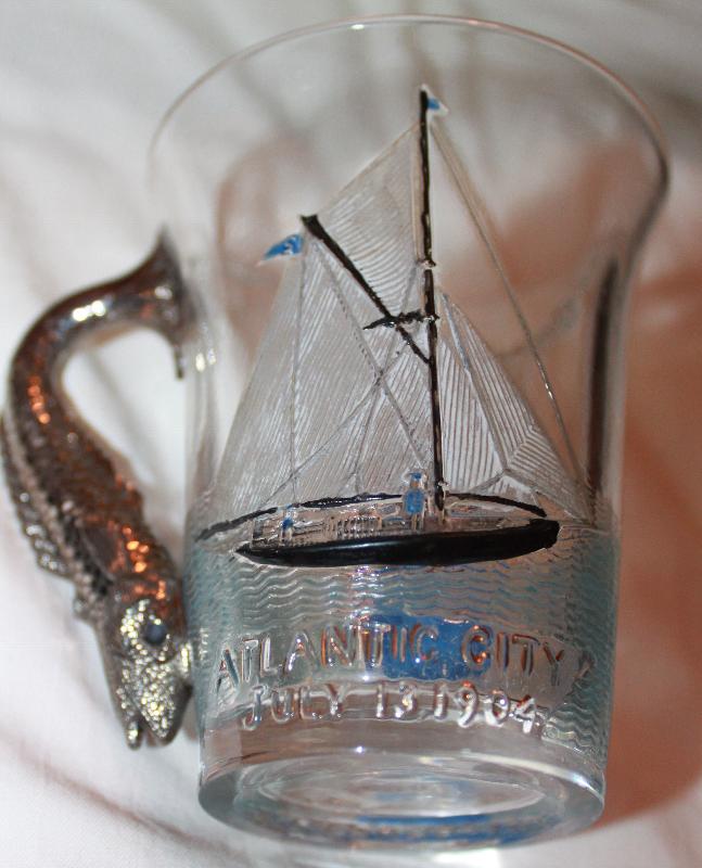 1904 Shriners Masonic fish Handled Atlantic city glass by the Pittsburgh Glass Company