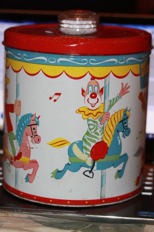 Howdy duty Cookie jar autographed by Buffalo Bob Smith