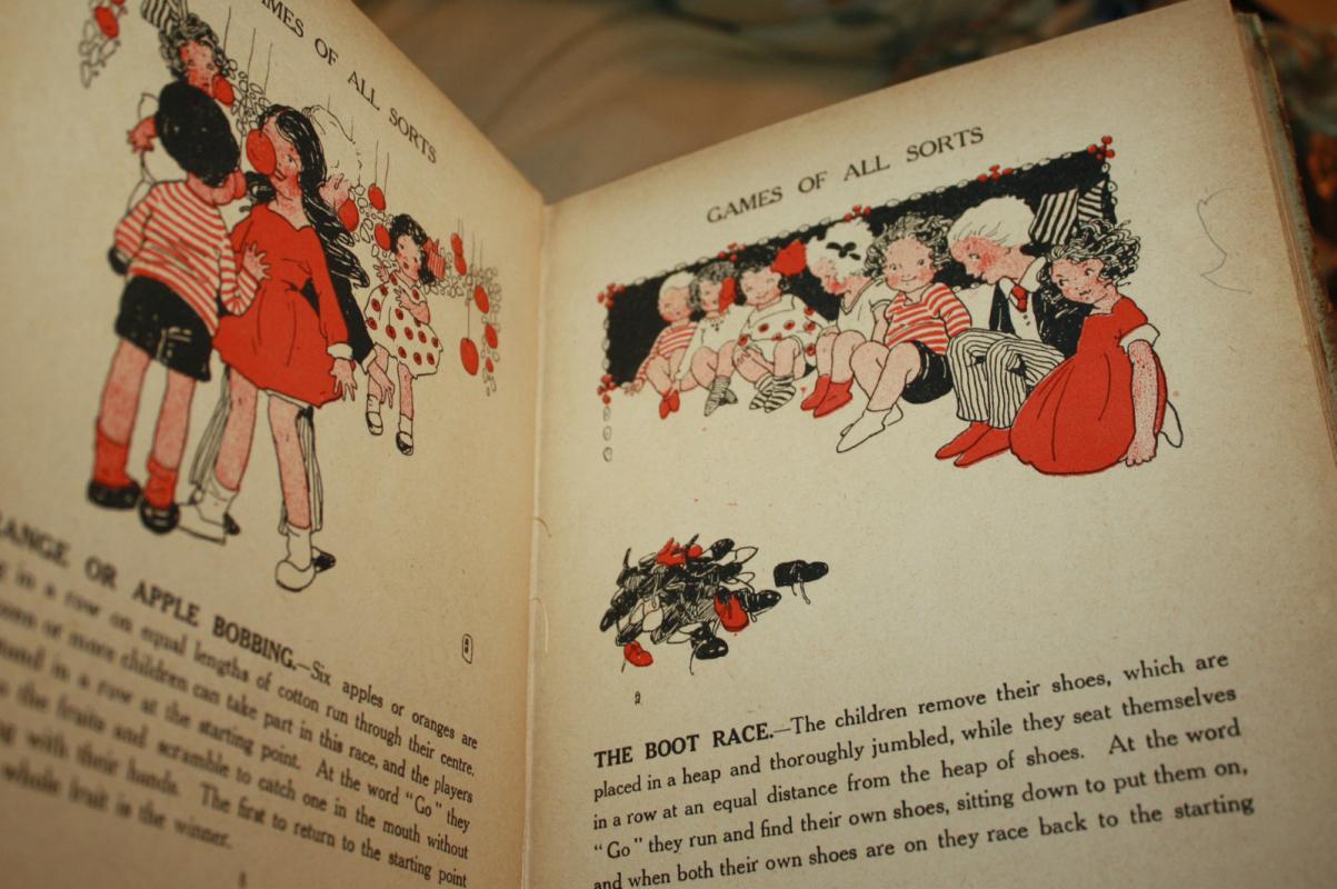 Children's Collectible Yearbook Topping Annual 1919