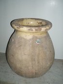 Petite Biot Pot