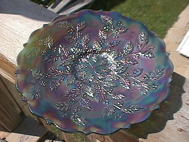 Fenton Carnival Glass Holly Plate=Emerald Green