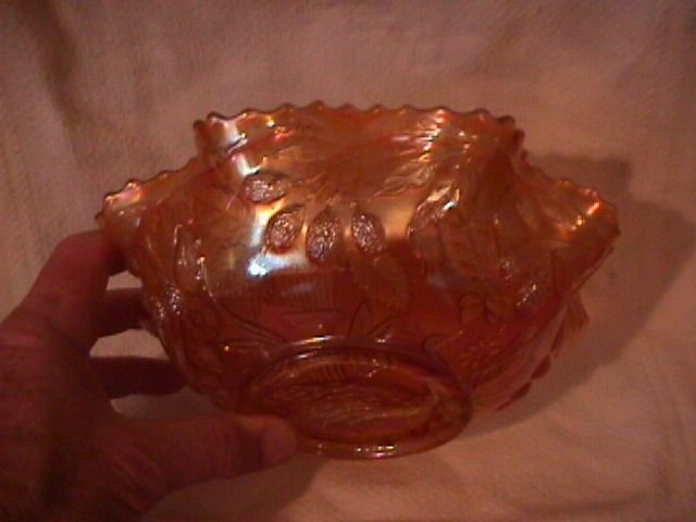 Fenton Carnival Glass (Peacock At The Urn With Bee) Bowl =Marigold
