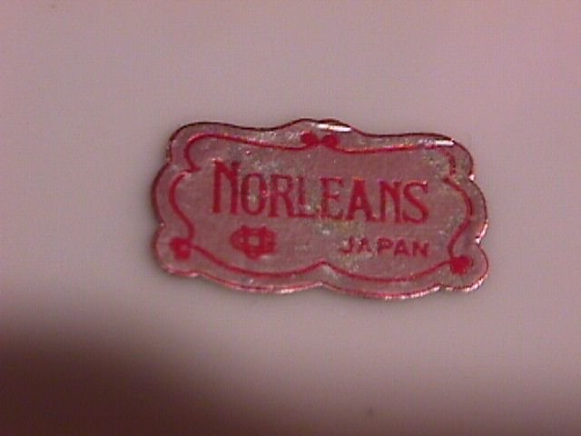 Norleans Oriole & Wild Cherry Display Plate