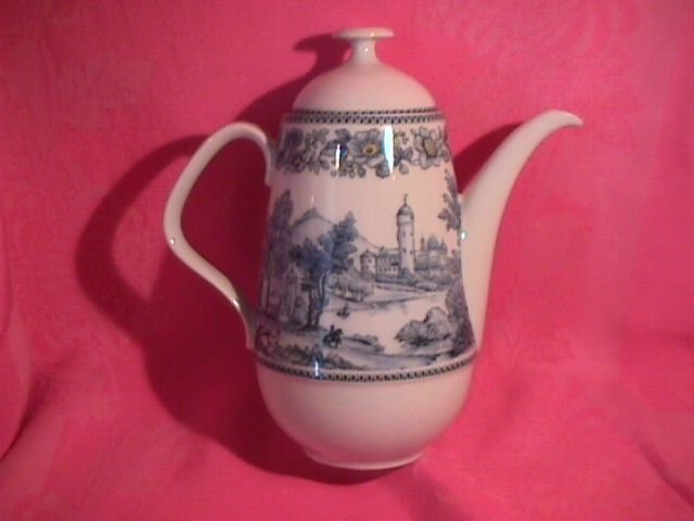 Eschenbach, Bavaria Porcelain Coffee Pot