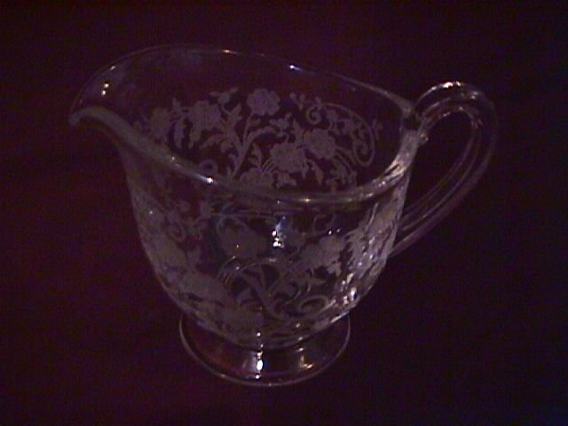 Fostoria=Elegant Glass