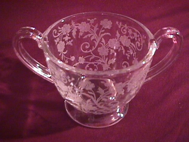 Fostoria=Elegant Glass