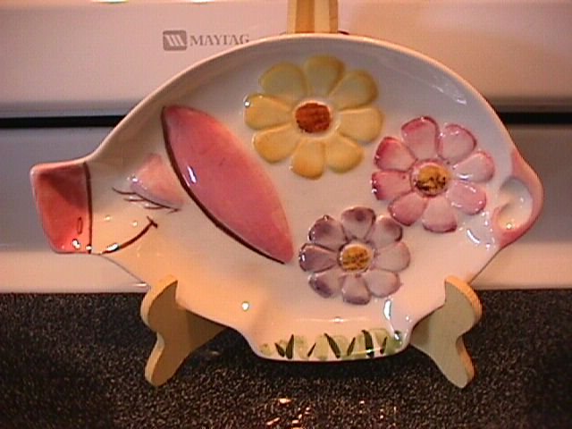 Los Angeles Potteries Cute Little Pig (All Purpose Tray)