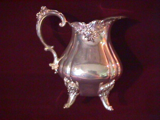 Wallace (Baroque) Silverplate Creamer