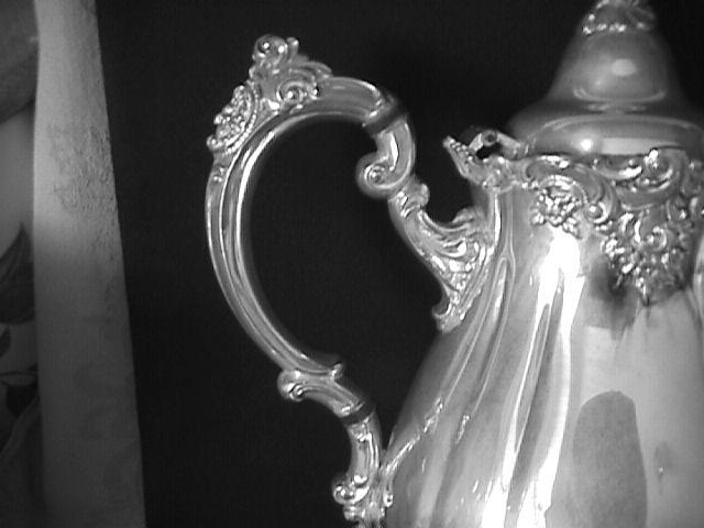 Wallace (Baroque) Silverplate Teapot