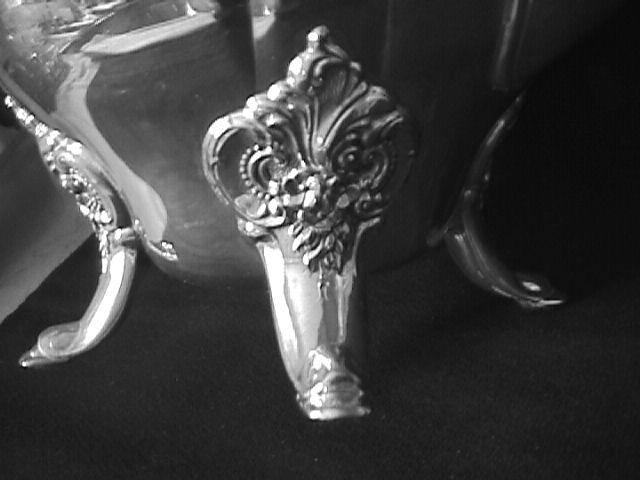 Wallace (Baroque) Silverplate Teapot