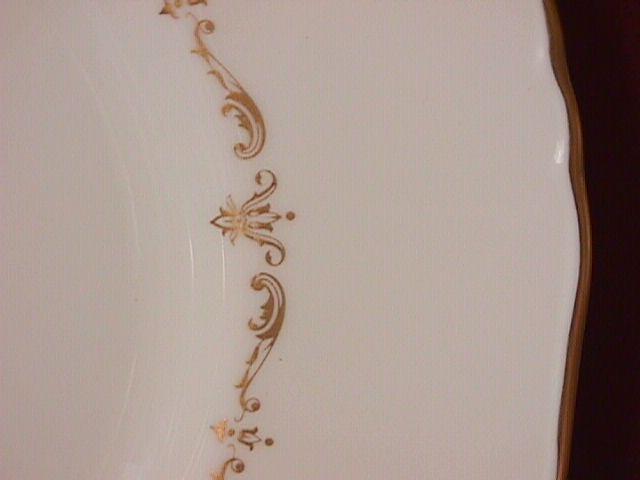 Royal Worcester (Gold Chantilly) Rare=Pasta Bowl