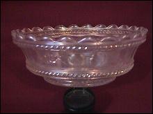 Northwood Carnival Glass (Peach) Berry Bowl (White)