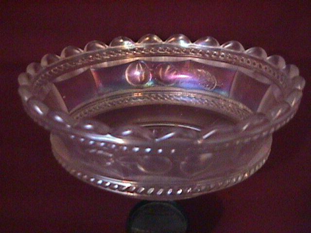Northwood Carnival Glass (Peach) Berry Bowl (White)