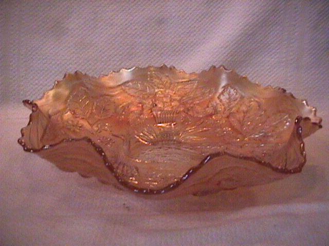 Fenton Carnival Glass (Peacock at the Urn With Bee) Bowl (Marigold)