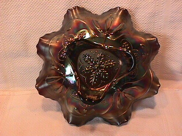 Northwood Carnival Glass (Sunflower) Bowl (Amethyst)