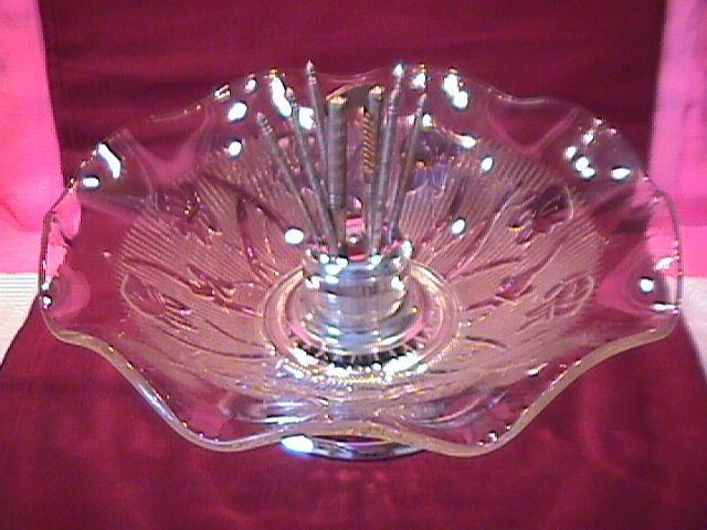 Jeanette Glass Co. (Iris & Herringbone) Nut Set (Clear)