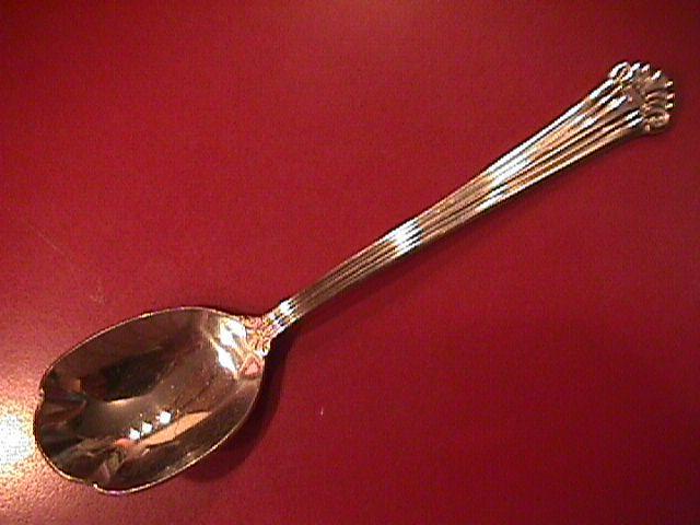 Oneida Stainless 18/10 (Baltimore) Sugar Shell