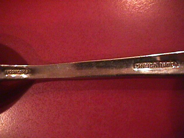 Oneida Stainless 18/10 (Baltimore) Sugar Shell