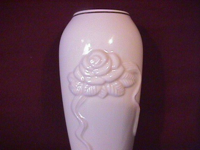 Lenox (Single Rose) Bud Vase