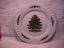 China Fine China (Christmas Village) Dinner Plate