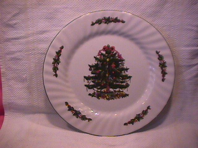 China Fine China (Christmas Village) Dinner Plate