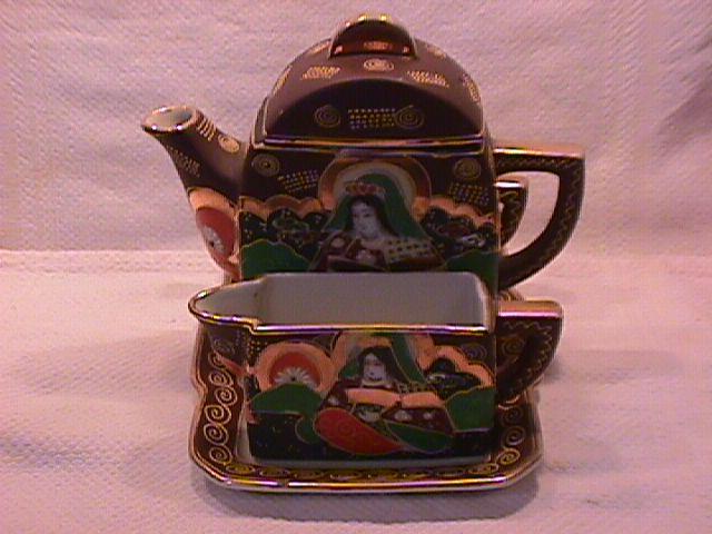 Moriage Satsumi/Kutani Japanese Tea Set on Tray