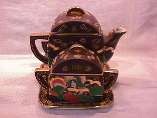 Moriage Satsumi/Kutani Japanese Tea Set on Tray