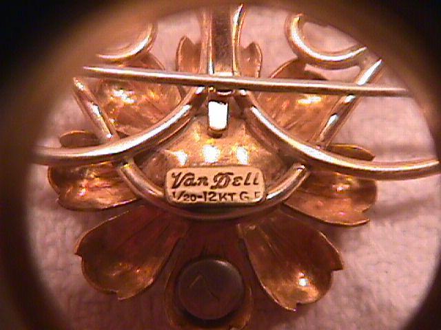 Vintage Van Dell Jewelry Set