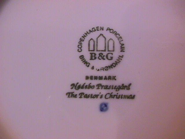 Bing & Grondahl Christmas Plate (Christmas at the Rectory ) 1992
