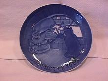 Bing & Grondahl Christmas Plate (The Christmas Elf) 1963
