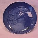 Bing & Grondahl Christmas Plate (The Christmas Elf) 1963