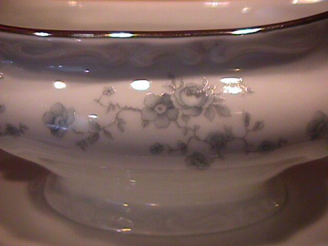 Johann Haviland Bavaria (Blue Garland) Gravy Boat