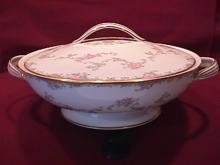 Noritake Fine China (Windsor)=#5924 Covered Vegetable